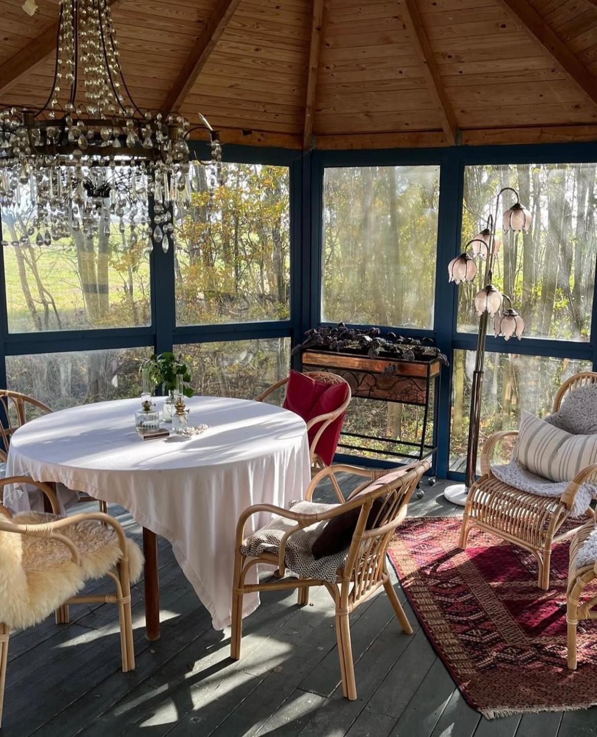 Aespoegarden Bed & Breakfast Klagstorp エクステリア 写真
