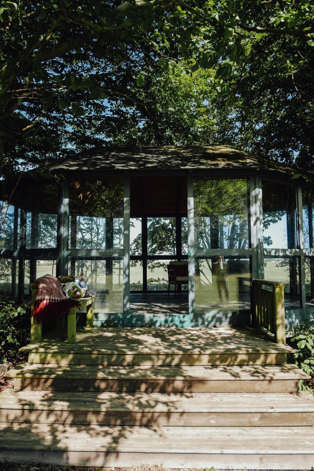 Aespoegarden Bed & Breakfast Klagstorp エクステリア 写真